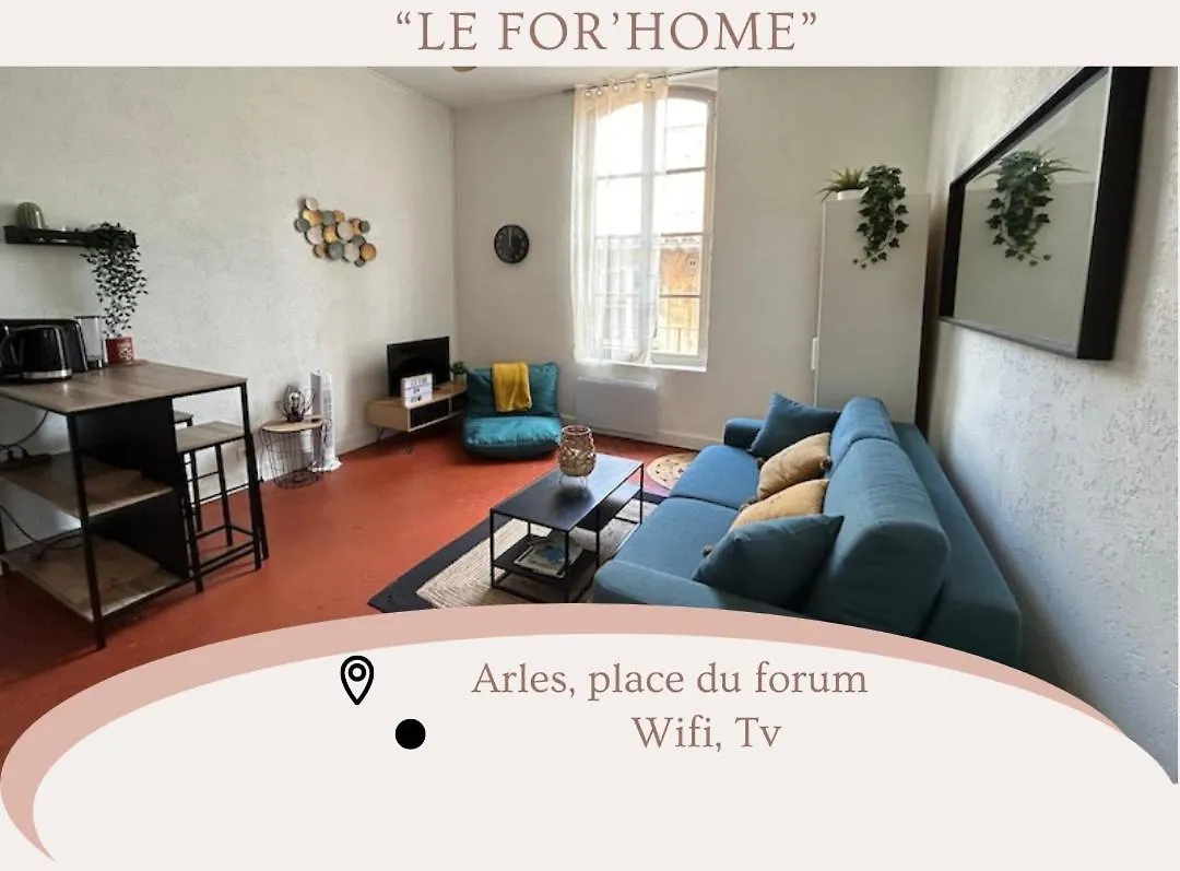 Le For\'Home contacts